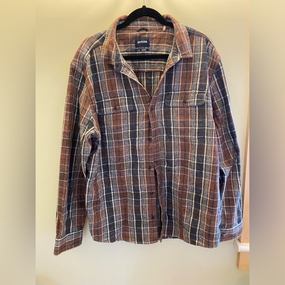 Prana Men’s XL thick cotton flannel button up